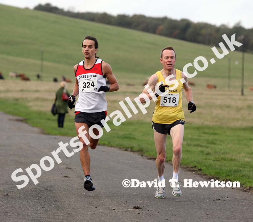 Conrad Franks (Gateshead) and eventual winner Nigel Rackham (Metros) lead  the Newcastle Town Moor Marathon. Photo: David T. Hewitson/Sports for All Pics